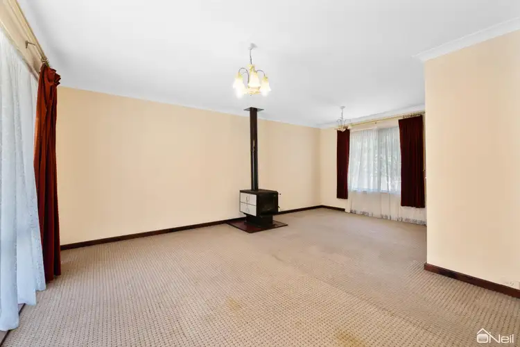 Seventh view of Homely house listing, 20 Onyx Road, Mount Richon WA 6112