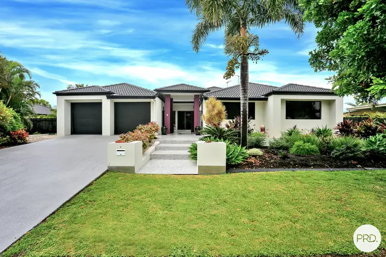 4 Raewood Close, Coral Cove QLD 4670