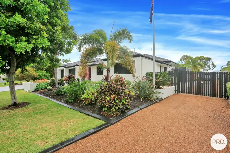 Second view of Homely house listing, 4 Raewood Close, Coral Cove QLD 4670