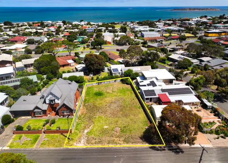 LOT 107, (6) Adamson Street, Hayborough SA 5211