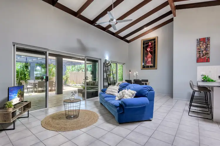 2 Opal Street, Port Douglas QLD 4877