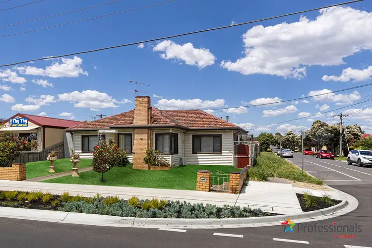 14 Northumberland Road, Sunshine North VIC 3020