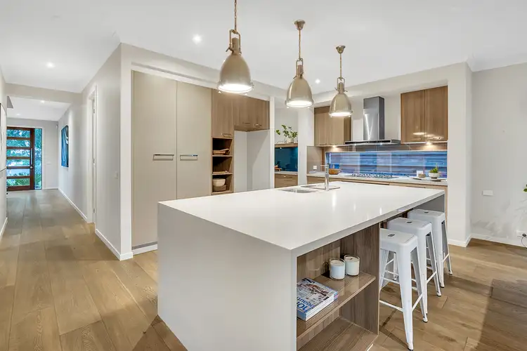 Fourth view of Homely house listing, 5 Baronial Way, Craigieburn VIC 3064