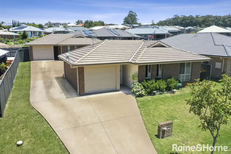 28 & 28A Bolwarra Avenue, Ulladulla NSW 2539