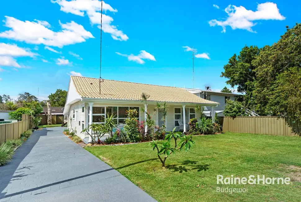 Main view of Homely house listing, 11 Tenth Ave, Budgewoi NSW 2262