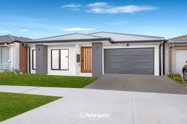 Main view of Homely house listing, 37 Ravello Avenue, Berwick VIC 3806