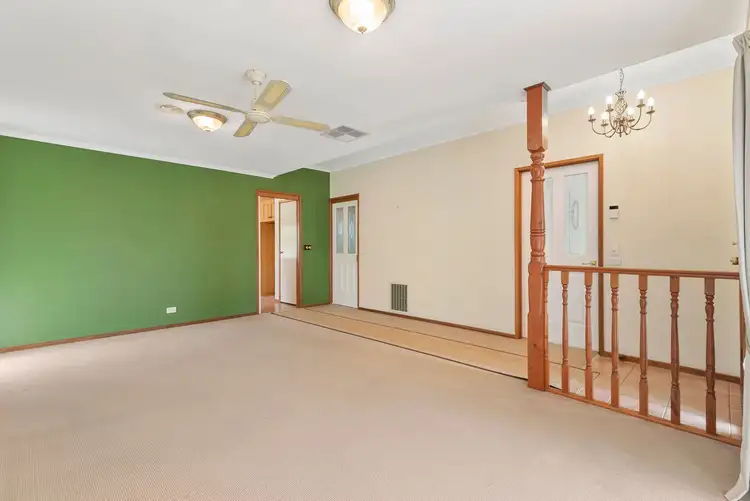 Fourth view of Homely house listing, 10 Sash Close, Carrum Downs VIC 3201