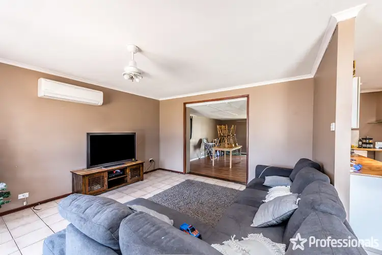 Fifth view of Homely house listing, 27 Archer Street, Utakarra WA 6530