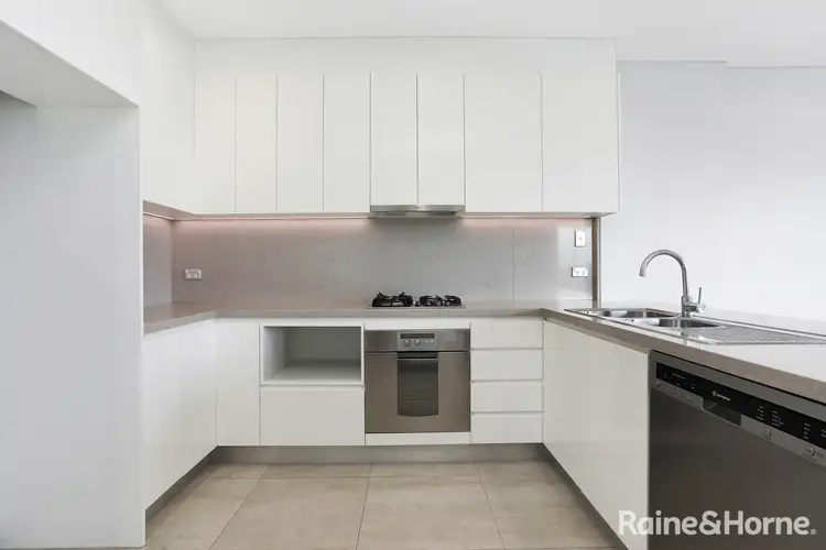 Second view of Homely apartment listing, 32/3 Moate Avenue, Brighton-Le-Sands NSW 2216
