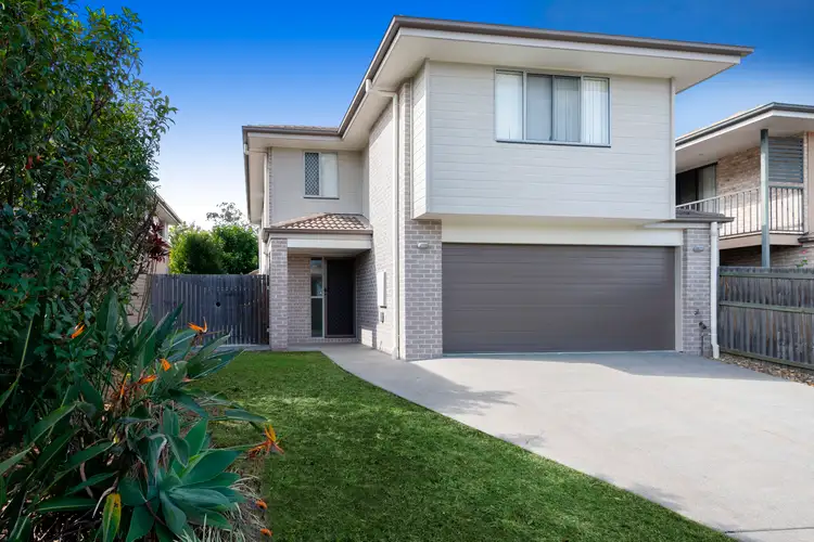 6 Platinum Place, Oxley QLD 4075