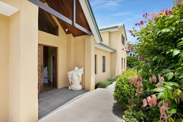 2 Snowwood Avenue, Maleny QLD 4552