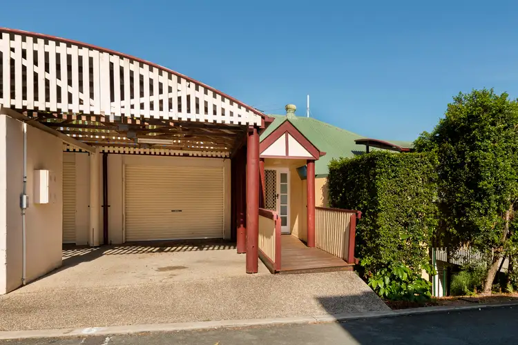 6/82 Russell Terrace, Indooroopilly QLD 4068