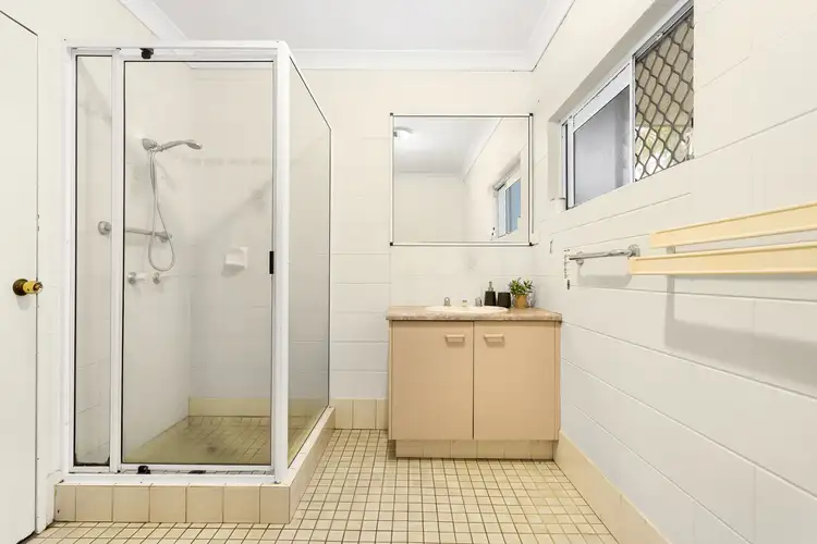 Sixth view of Homely unit listing, 2/17 Boden Street, Edge Hill QLD 4870