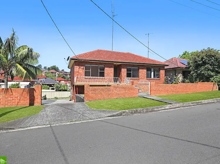 5 Bent Street, Warrawong NSW 2502