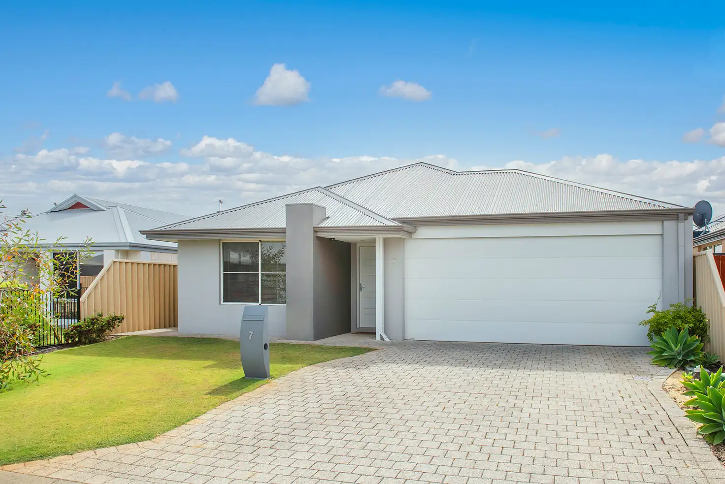 Main view of Homely house listing, 7 Castellar Pass, Yalyalup WA 6280