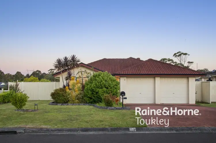 1 Bangalay Close, Blue Haven NSW 2262