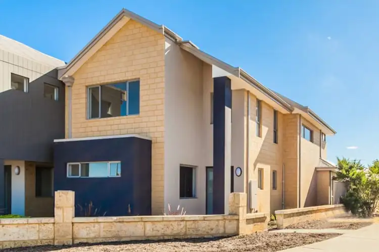 63B Lambeth Circle, Wellard WA 6170