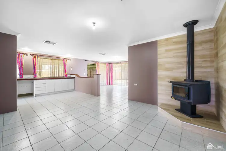 Sixth view of Homely house listing, 18 Sittella Plaza, Brookdale WA 6112