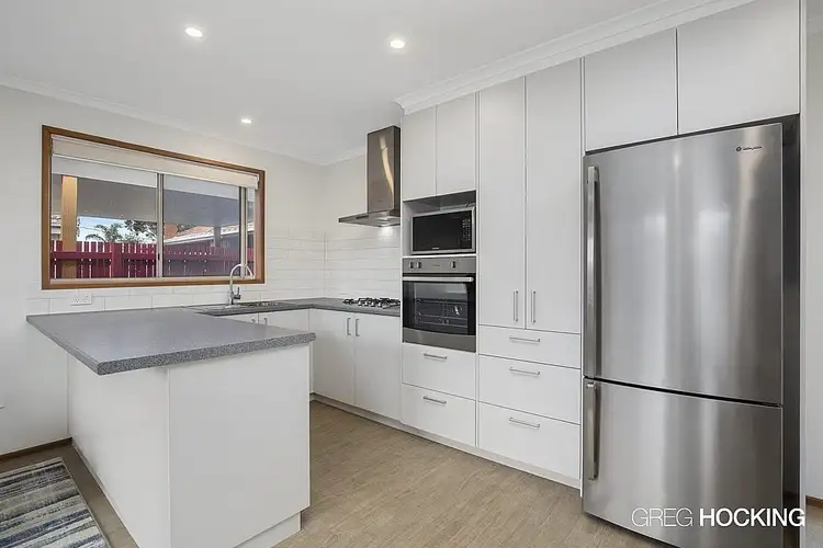 Second view of Homely villa listing, 2/9 Axelton Street, Cheltenham VIC 3192
