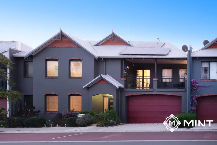 18 Pensioner Guard Road, North Fremantle WA 6159