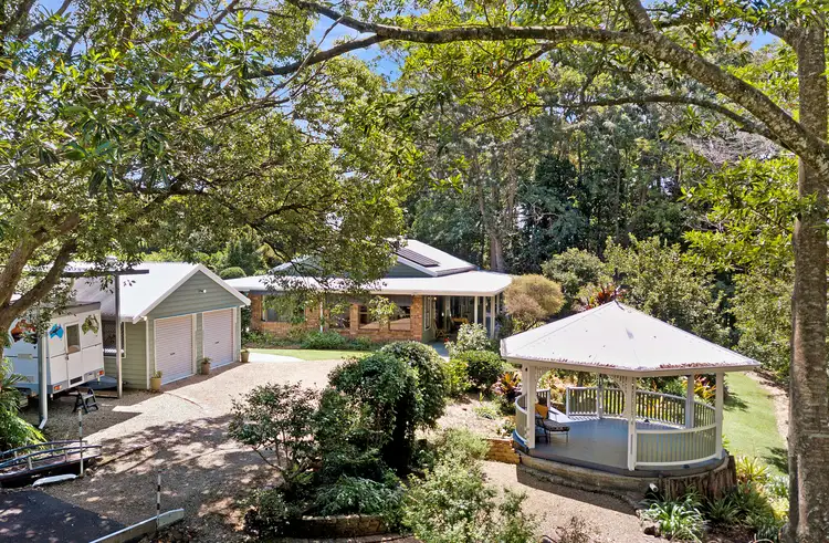 38 Avocado Lane, Maleny QLD 4552