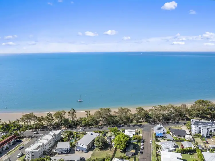 461 Esplanade, Torquay QLD 4655