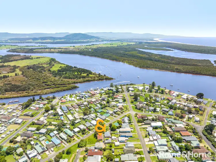 12 Comarong Street, Greenwell Point NSW 2540