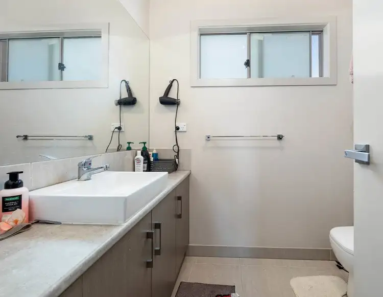 Fifth view of Homely house listing, 6/72 Errington Road, St Albans VIC 3021