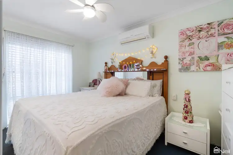 Sixth view of Homely house listing, 2 Shrike Court, Camillo WA 6111