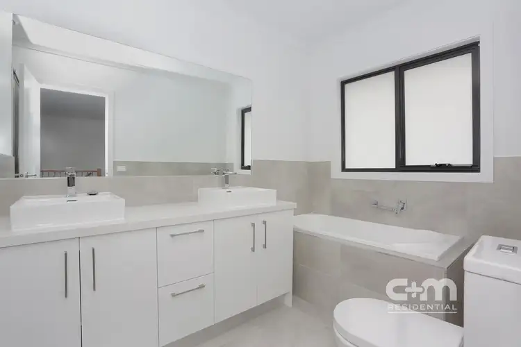 Fifth view of Homely townhouse listing, 2/3 Xavier Street, Oak Park VIC 3046