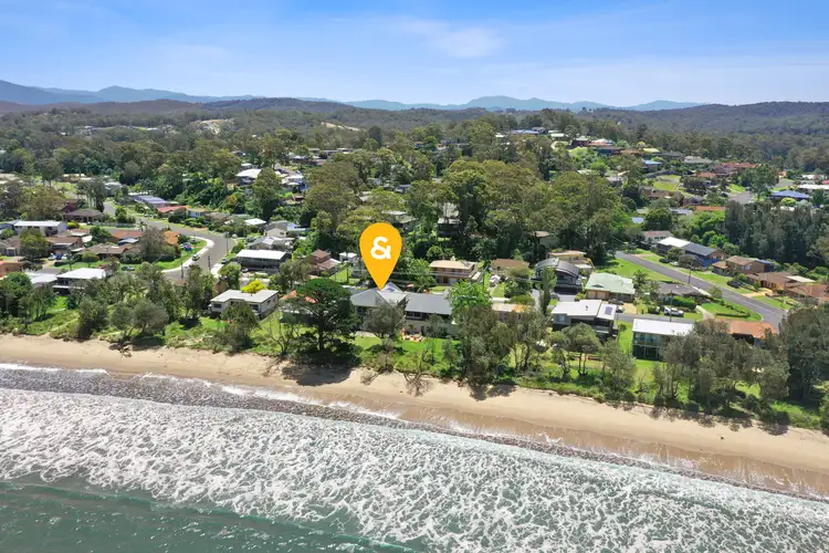 18 Myamba Parade, Surfside NSW 2536