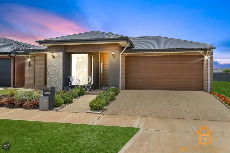 Second view of Homely house listing, 21 Sandygate Circuit, Strathtulloh VIC 3338