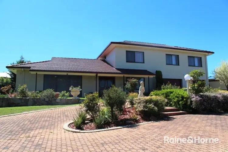 273A Piper St, Bathurst NSW 2795