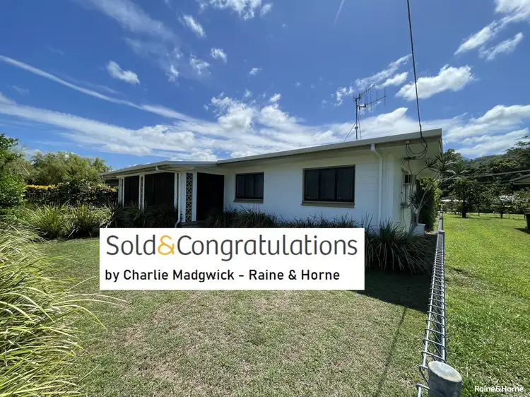 17 Pringle Street, Mossman QLD 4873