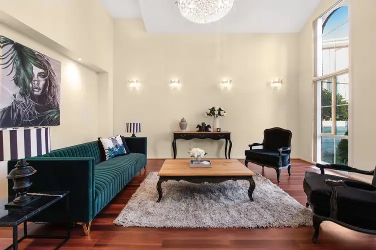 Second view of Homely house listing, 10 Kuranda Crescent, Berwick VIC 3806