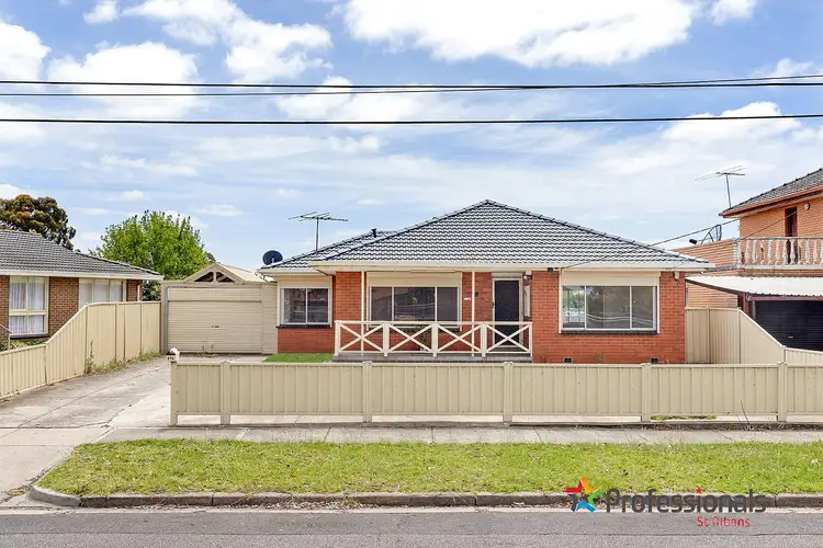 894 Ballarat Road, Deer Park VIC 3023