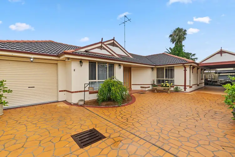 4 Perth Street, Oxley Park NSW 2760