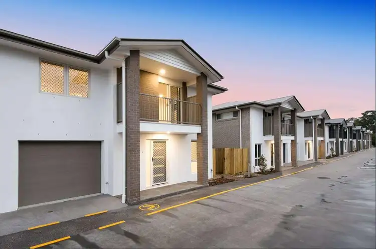 Main view of Homely townhouse listing, 5/106 Groth Road, Boondall QLD 4034