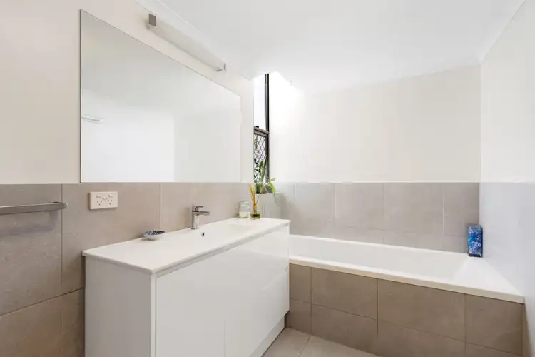 Seventh view of Homely unit listing, 5/45 Albert Street, Kings Beach QLD 4551