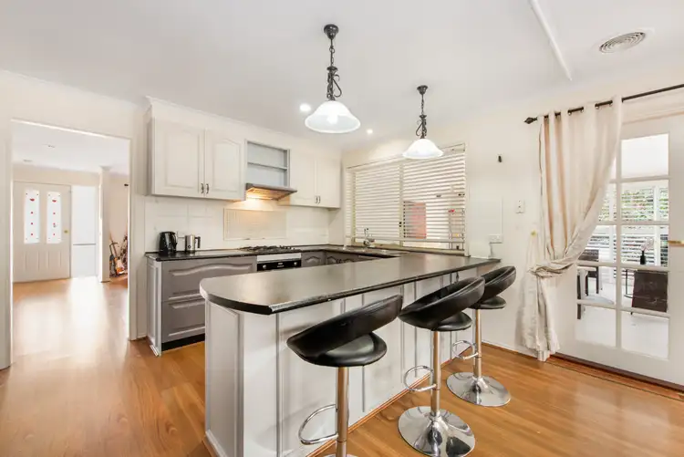 Third view of Homely house listing, 21 Gillian Place, Pakenham VIC 3810
