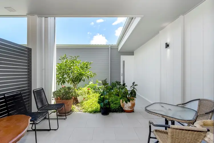 27/18 Foreshore Street, Coomera QLD 4209