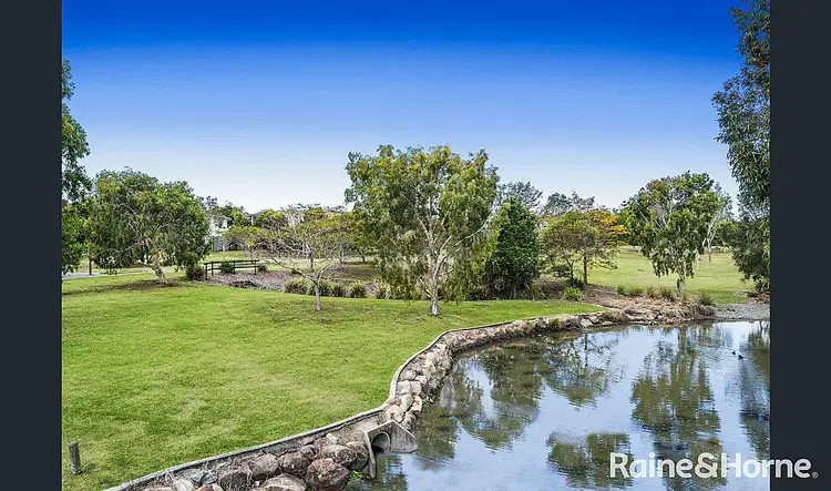 Fifth view of Homely townhouse listing, 8/123 Barrack Road, Cannon Hill QLD 4170