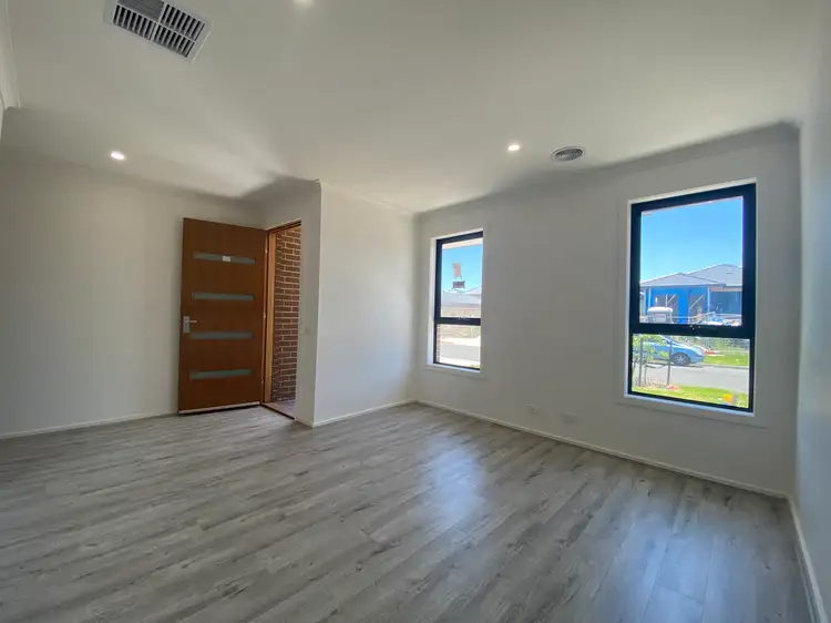 14 Capricorn Road, Truganina VIC 3029