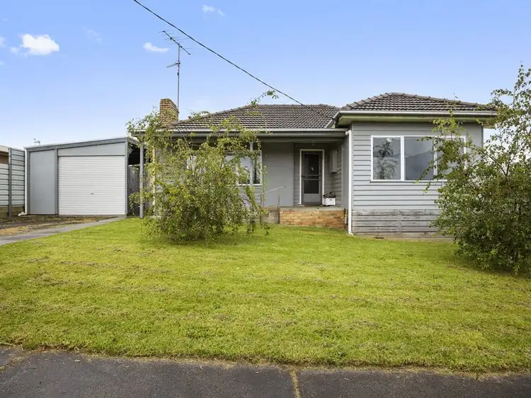 Main view of Homely house listing, 33 Smith Street, Leongatha VIC 3953
