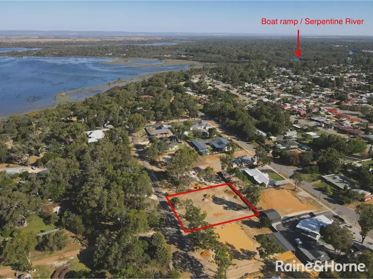 32 Balwina Road, Greenfields WA 6210