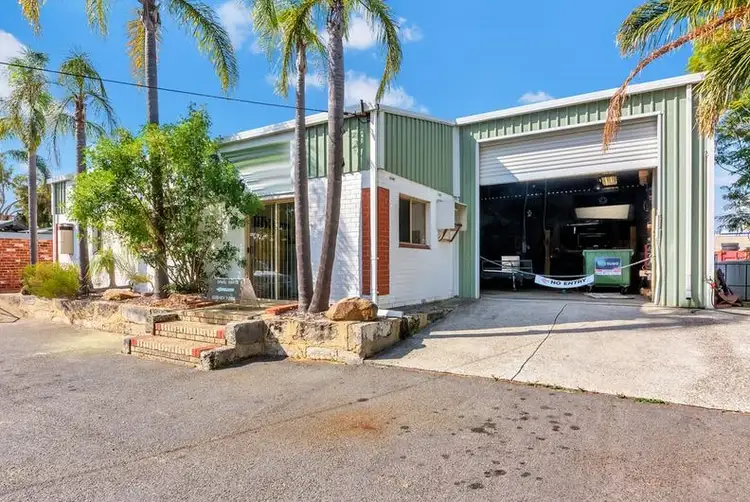 Sixth view of Homely house listing, 5 Mangano Place, Wanneroo WA 6065