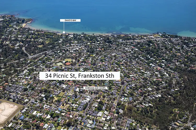 34 Picnic Street, Frankston South VIC 3199