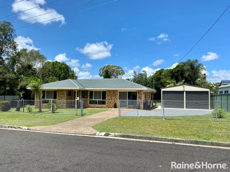 6 Essex Court, Cooloola Cove QLD 4580