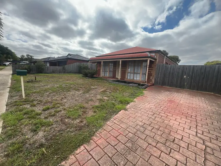 62 Smoult Drive, Kurunjang VIC 3337