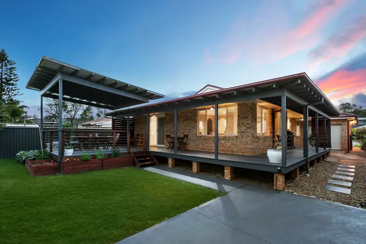 4 Papala Avenue, Bateau Bay NSW 2261